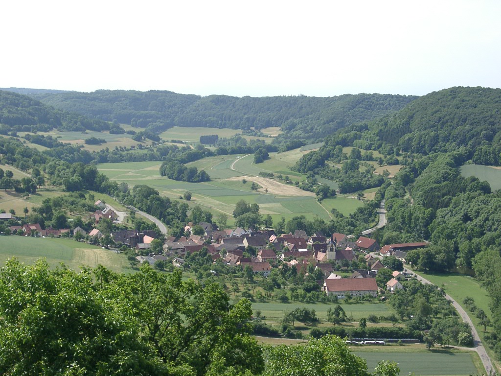 Bild: Bächlingen von Langenburg aus gesehen